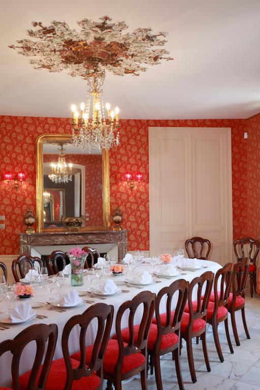 Le Domaine Chateau Du Faucon Donchery Exteriér fotografie